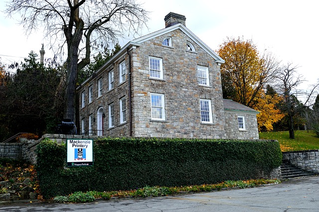 20 most haunted places in Canada - Mackenzie House