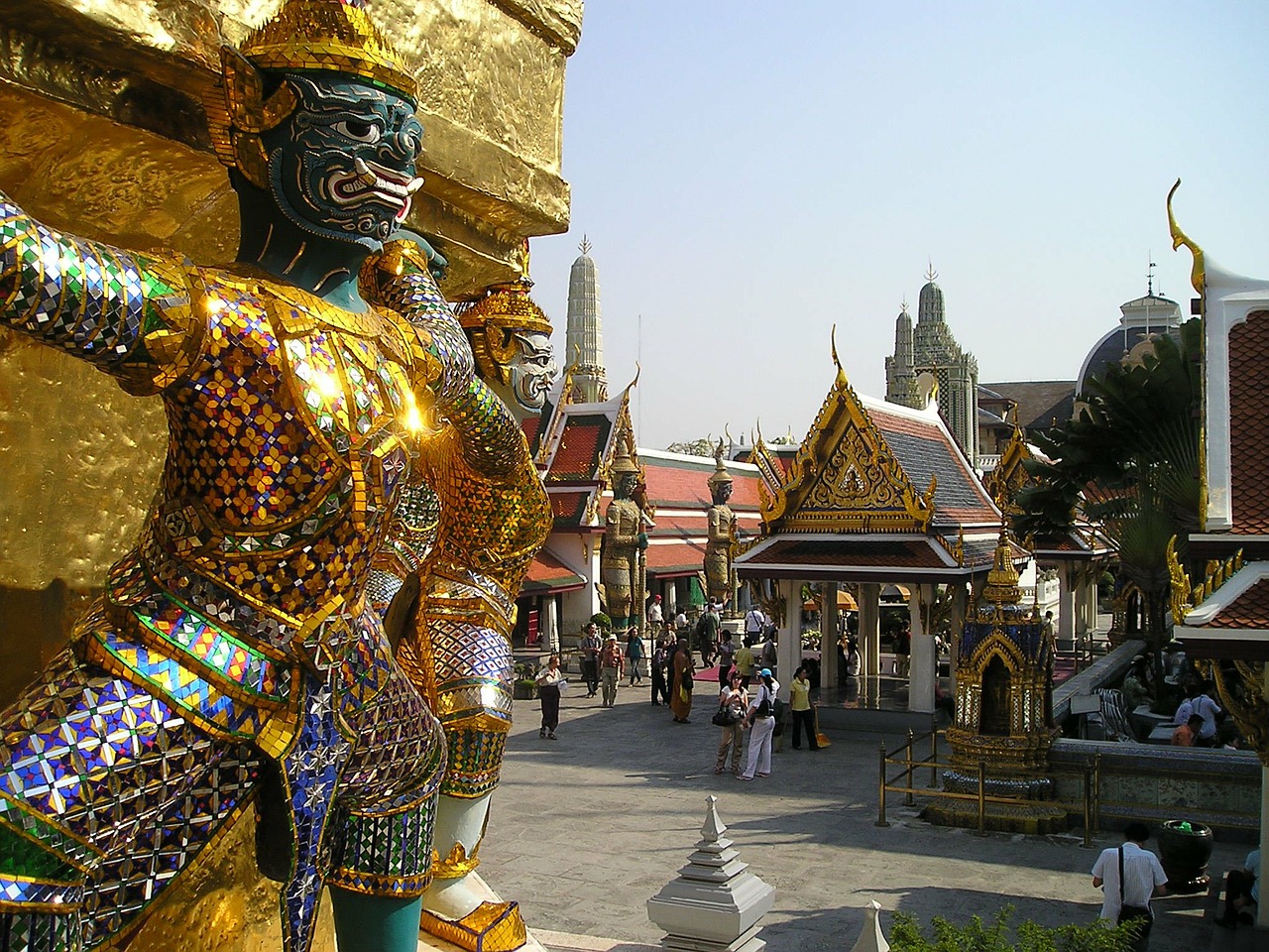 Vancouver to Bangkok, Thailand cheap flights deals