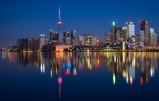 Vancouver to Toronto, Canada, cheap flights deals