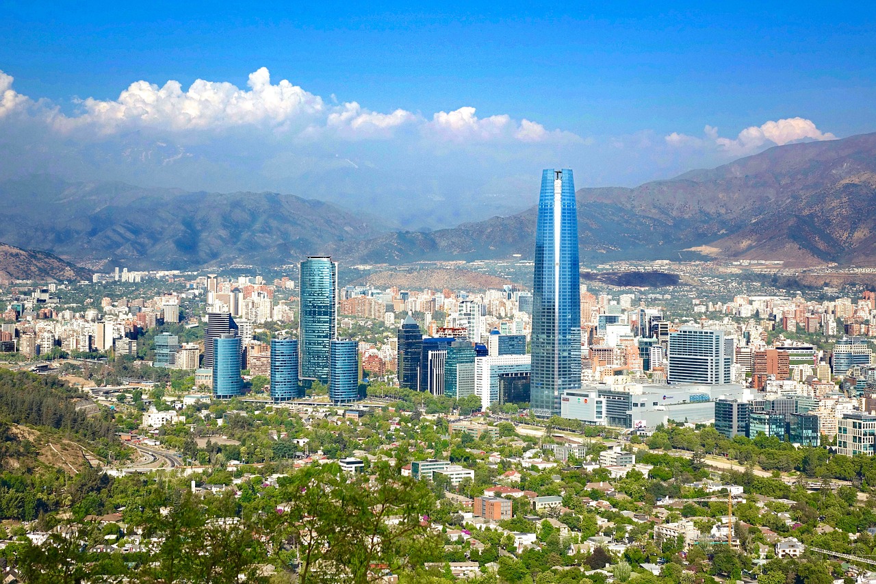 Cheap flights to Santiago Chile